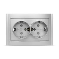 Розетка 2-м СП Бриллиант защ. шторки с заземл. серебр. UNIVersal 7949797
